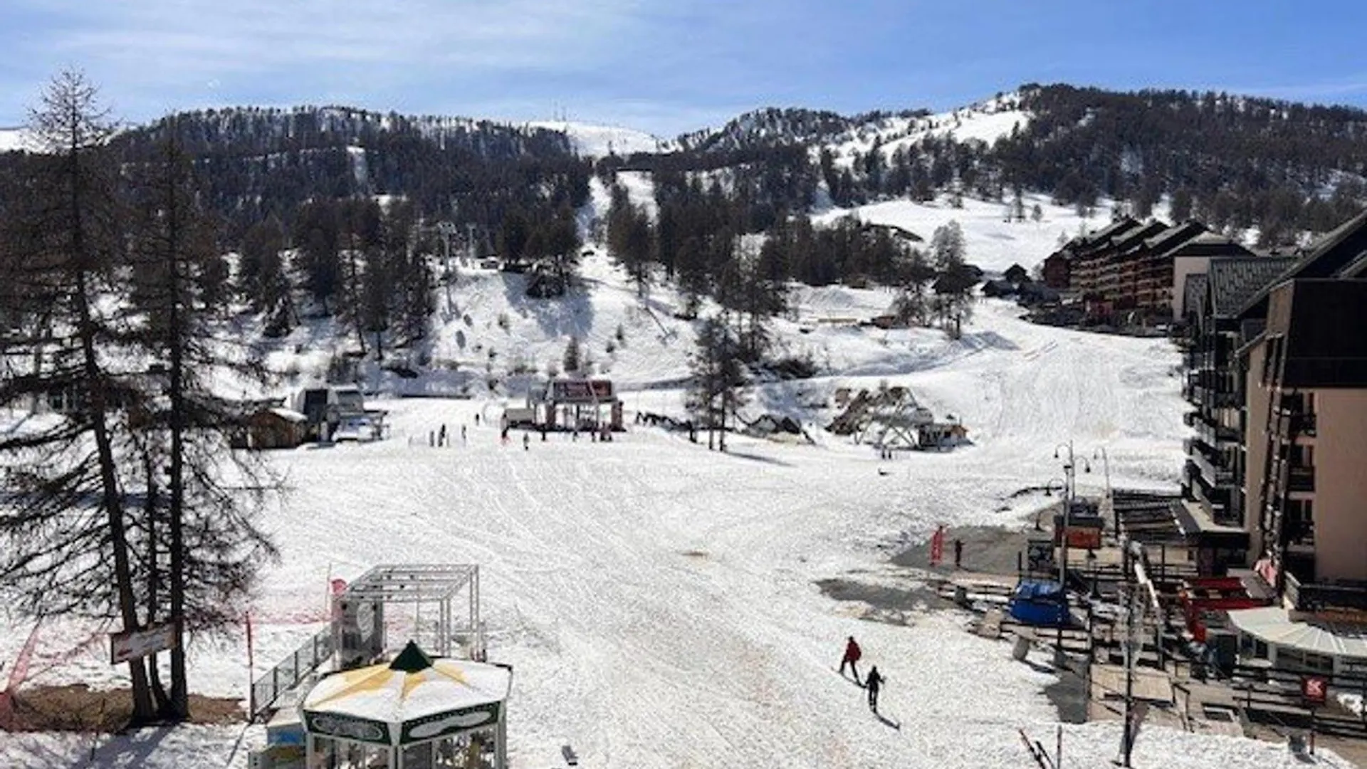 Appartement 4 Couchages, Skis Aux Pieds, Proche Commerces A Risoul - Fr-1-330-580 France